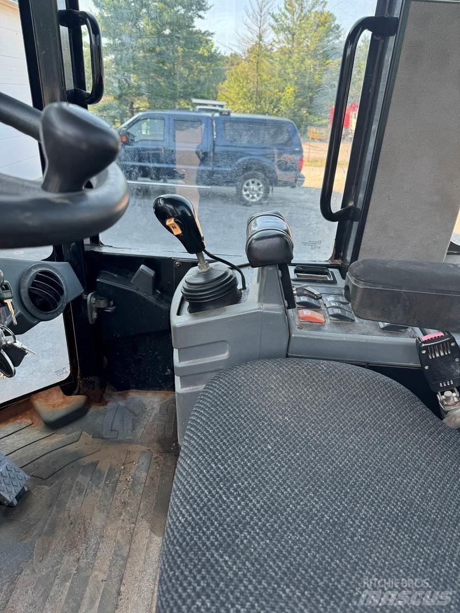 CAT 930G Pyöräkuormaajat