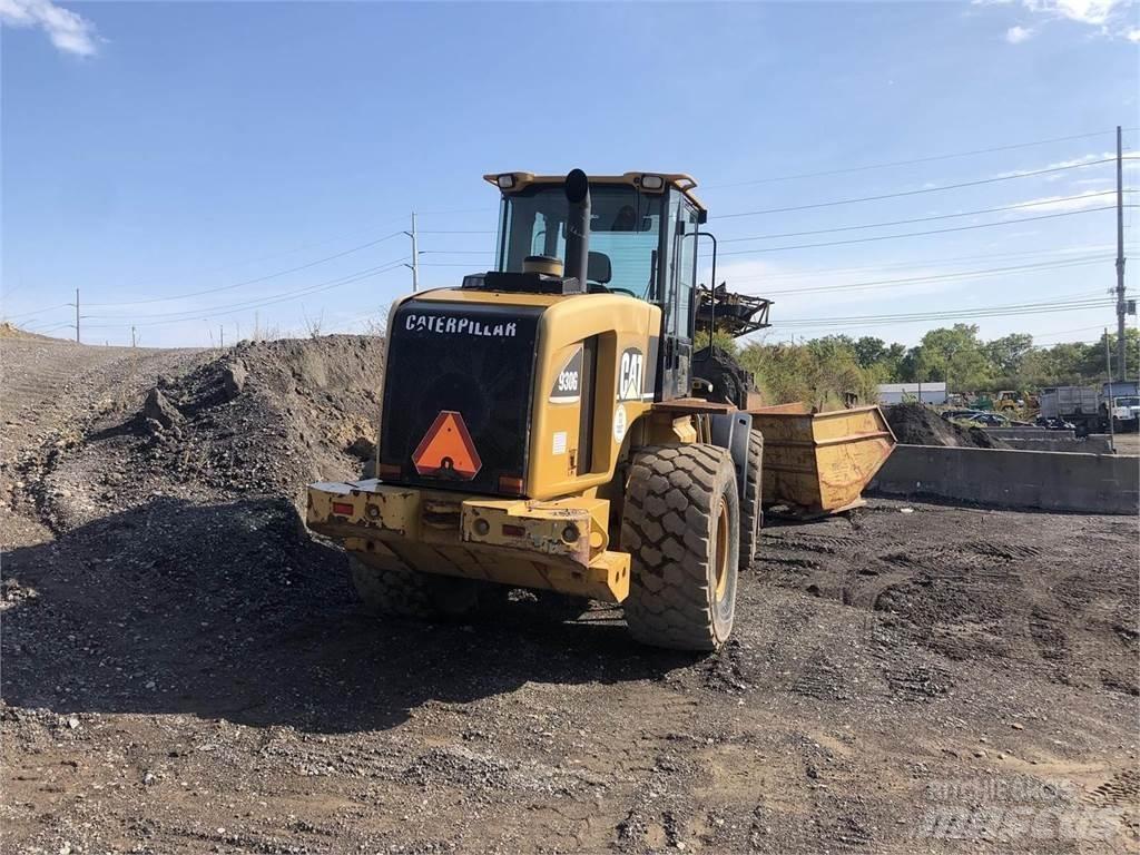 CAT 930G Pyöräkuormaajat