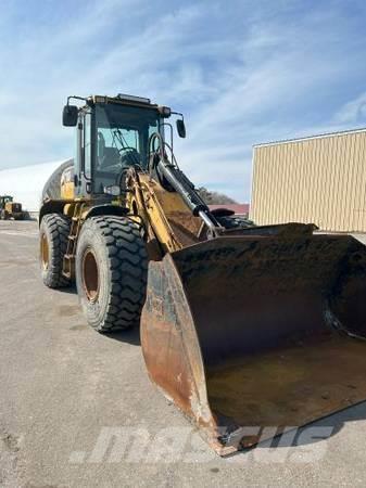 CAT 930H Pyöräkuormaajat