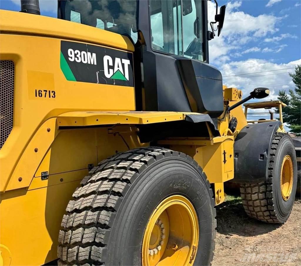 CAT 930M Pyöräkuormaajat