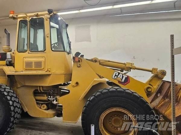 CAT 936F Pyöräkuormaajat