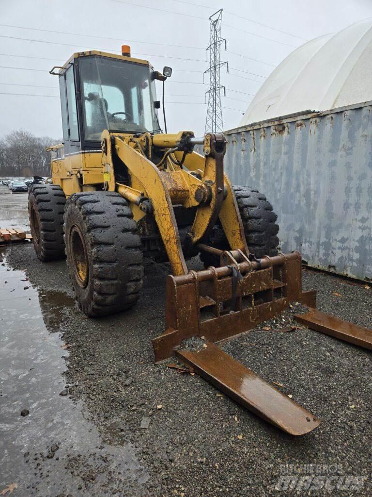 CAT 938F Pyöräkuormaajat