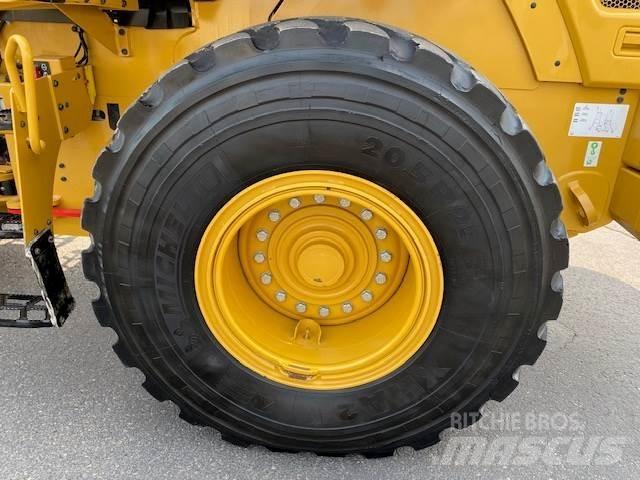 CAT 938M Pyöräkuormaajat