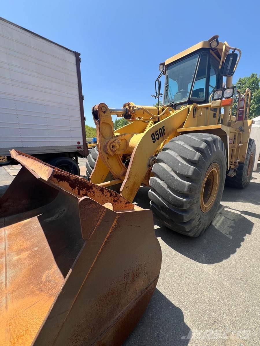 CAT 950F Pyöräkuormaajat