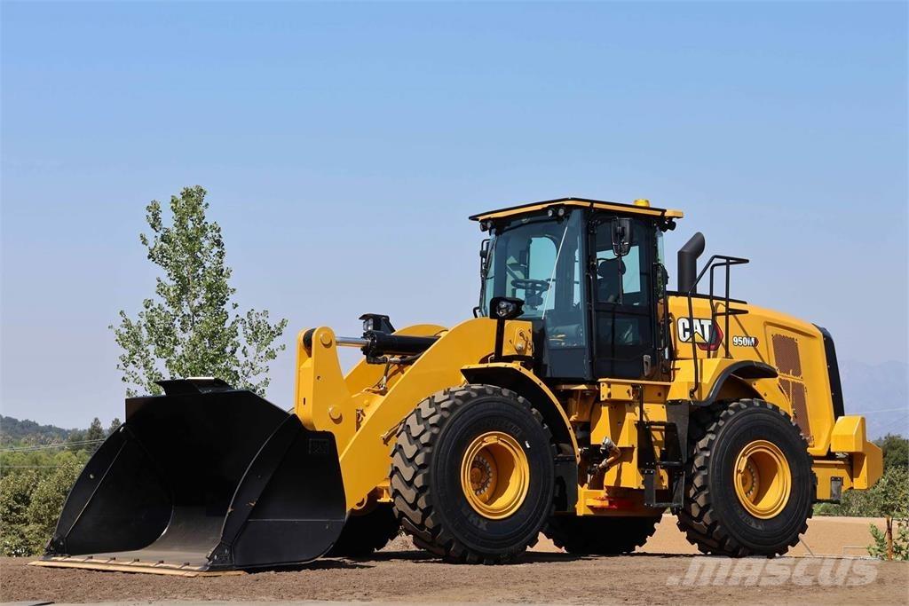 CAT 950M Pyöräkuormaajat