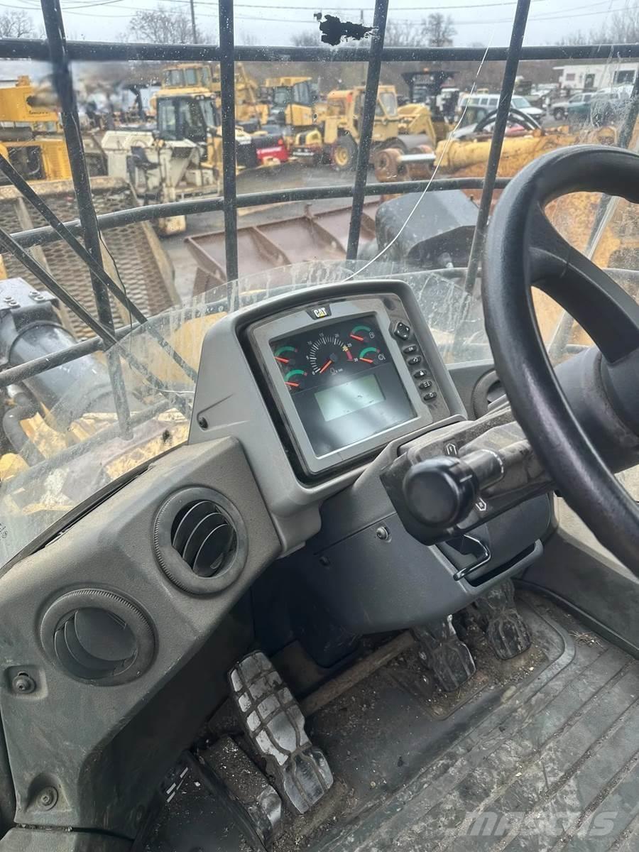 CAT 962K Pyöräkuormaajat