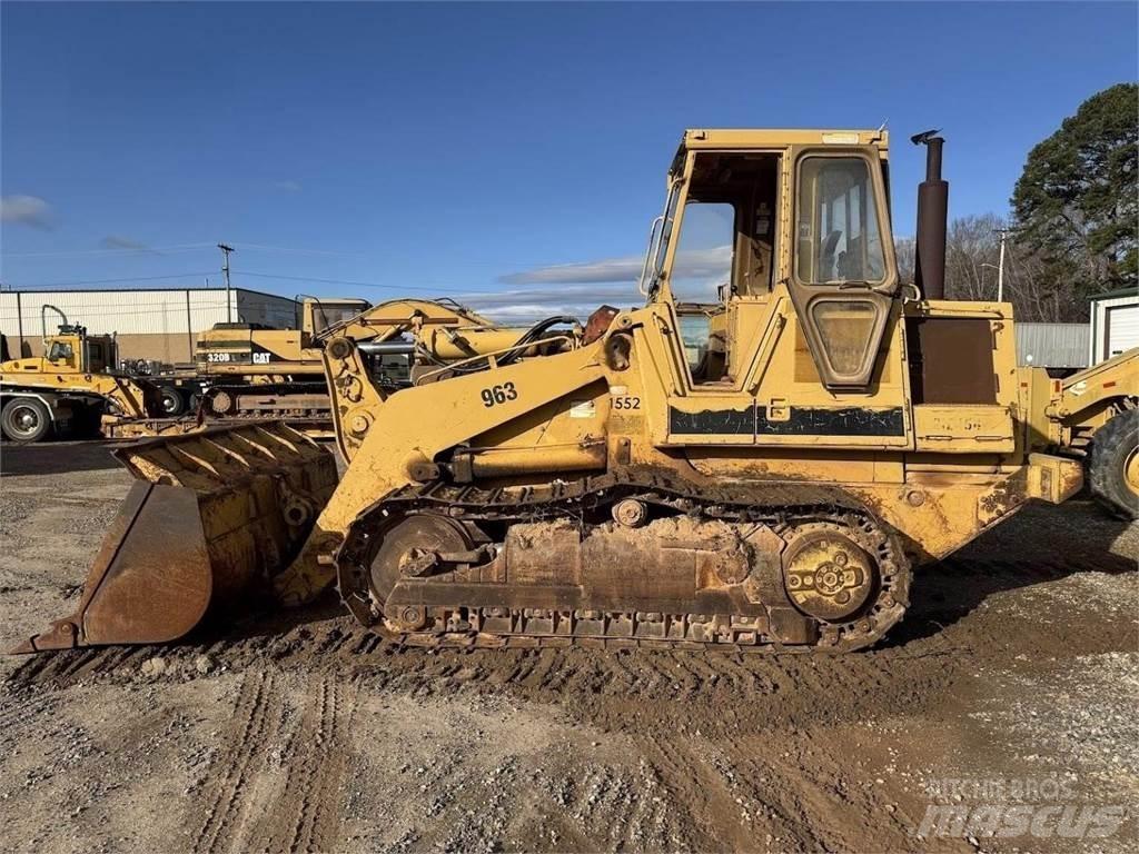 CAT 963 Telakuormaajat