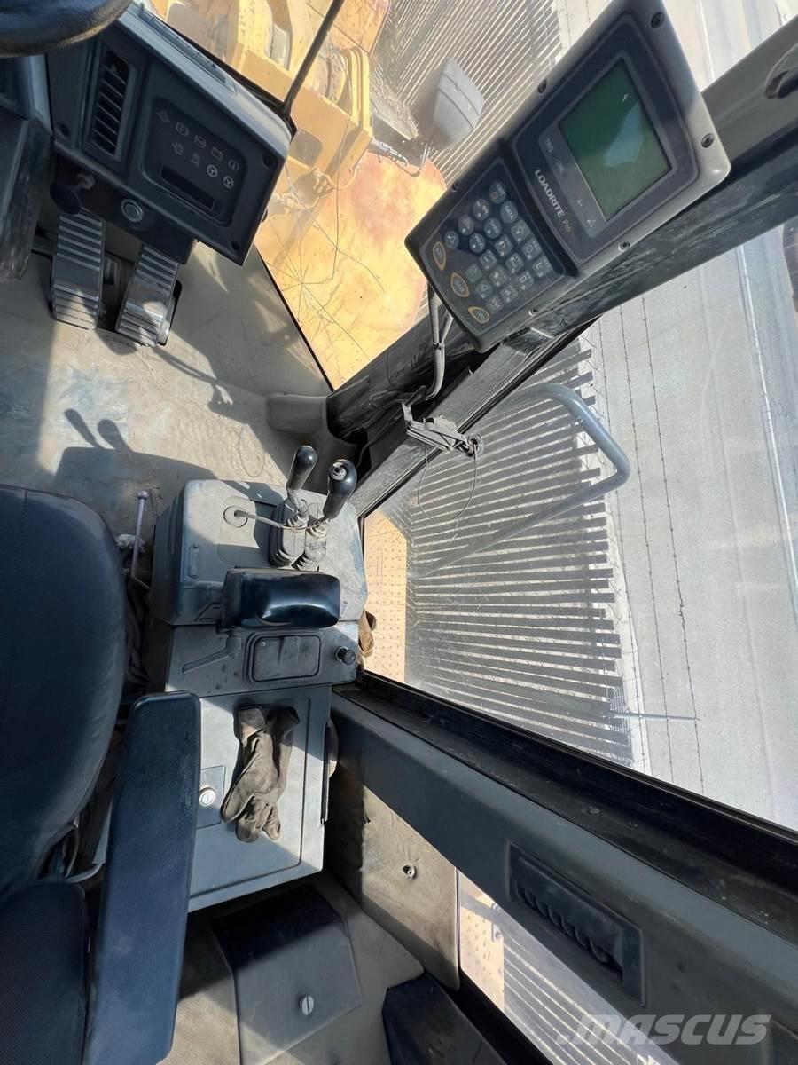 CAT 966G Pyöräkuormaajat