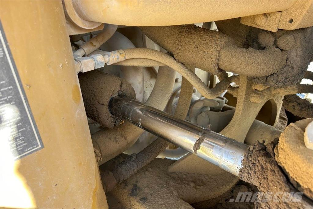 CAT 966G Pyöräkuormaajat