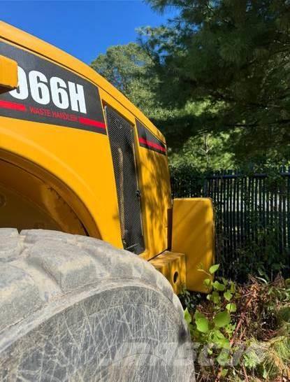 CAT 966H Pyöräkuormaajat