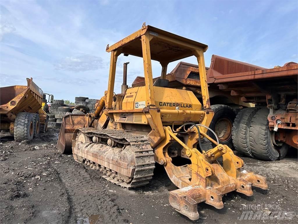 CAT 977 Telakuormaajat