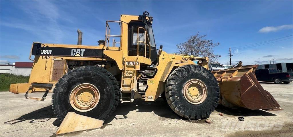 CAT 980F Pyöräkuormaajat
