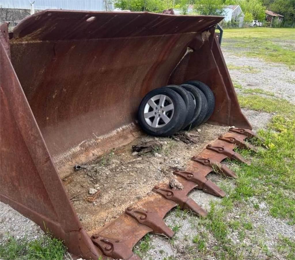 CAT 988 Pyöräkuormaajat