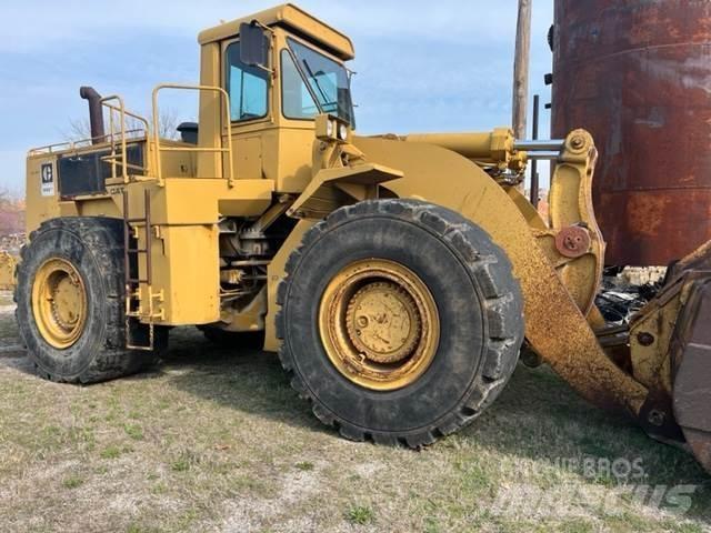 CAT 988B Pyöräkuormaajat