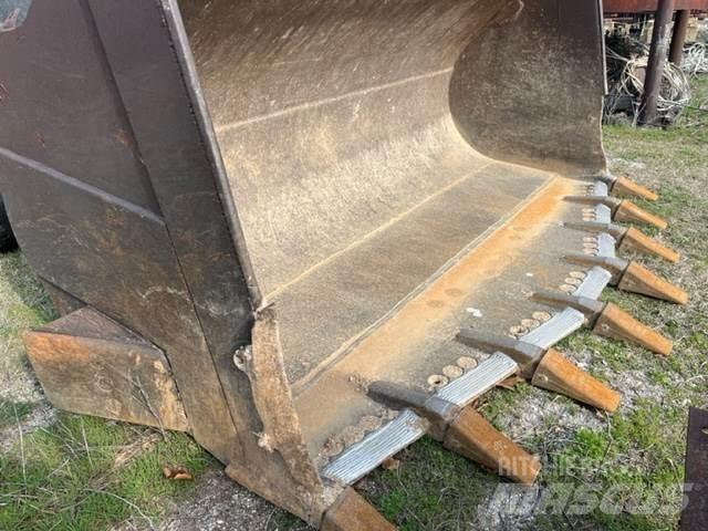 CAT 988B Pyöräkuormaajat