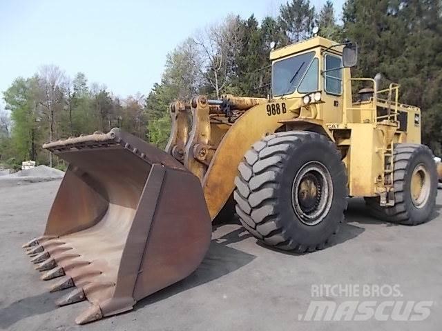 CAT 988B Pyöräkuormaajat