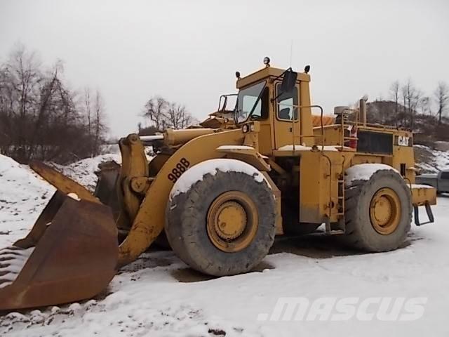 CAT 988B Pyöräkuormaajat
