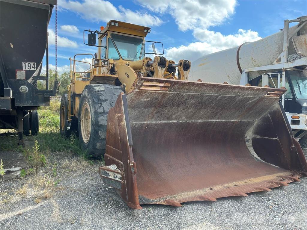 CAT 988B Pyöräkuormaajat