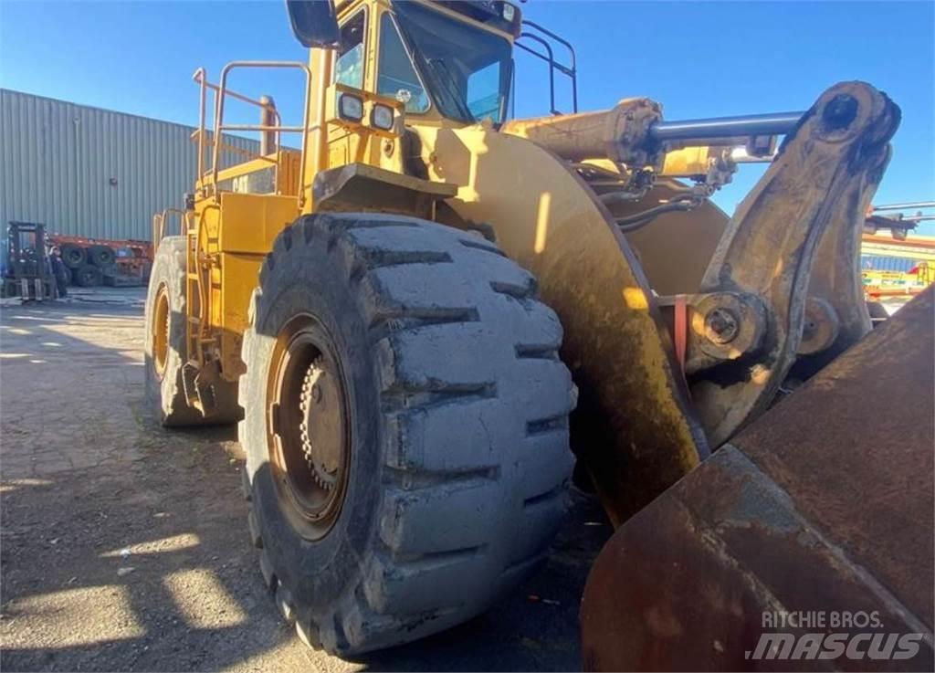 CAT 988F Pyöräkuormaajat