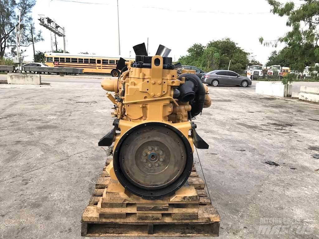 CAT C13 Moottorit
