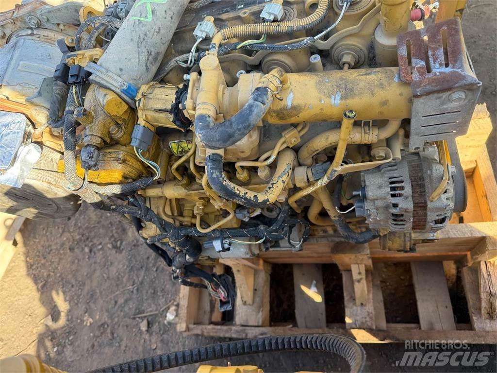 CAT C3.3B Moottorit