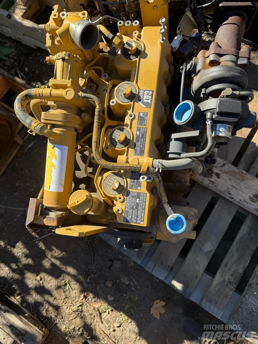 CAT C3.3B Moottorit