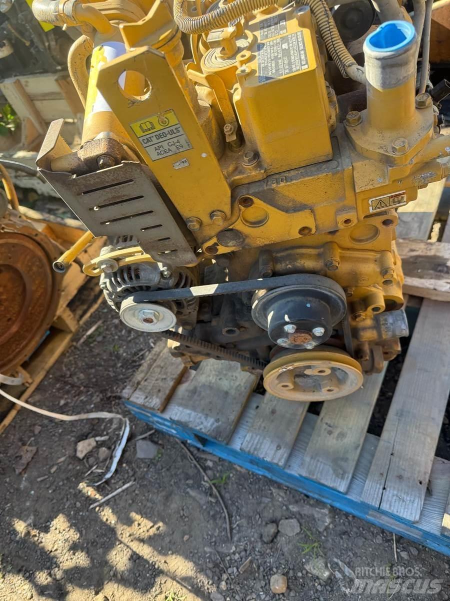 CAT C3.3B Moottorit