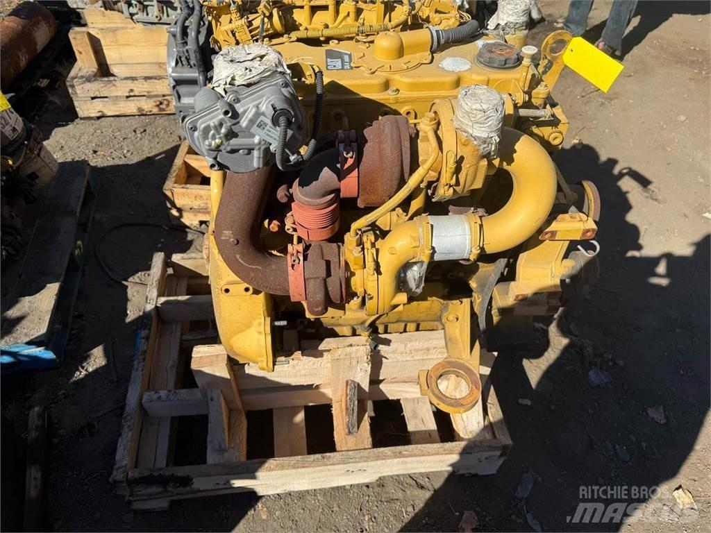 CAT C4.4 Moottorit