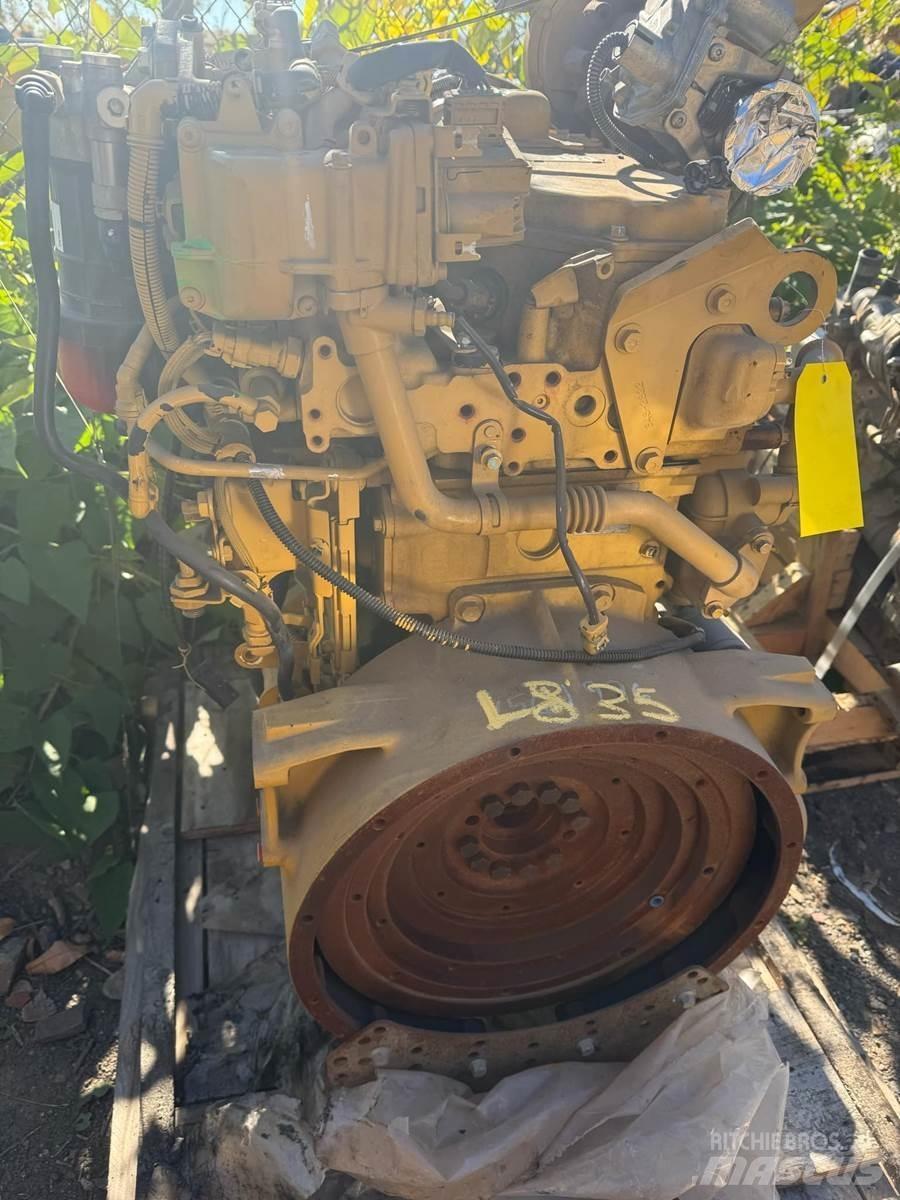 CAT C4.4 Moottorit