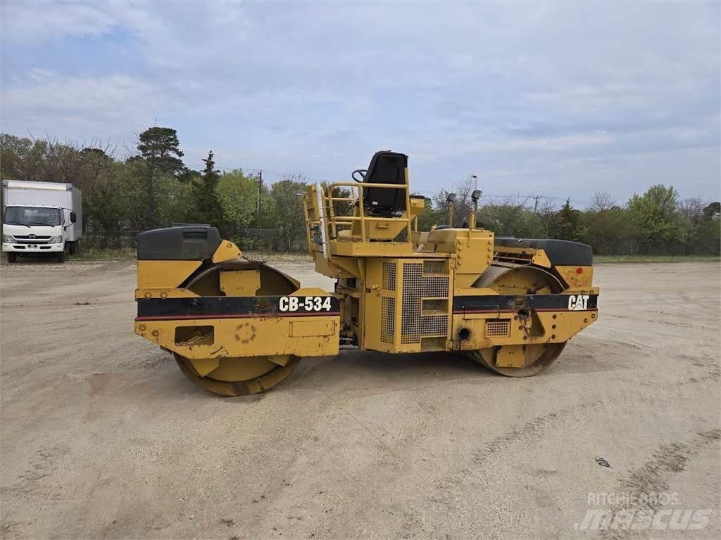 CAT CB-534 Yksivalssijyrät