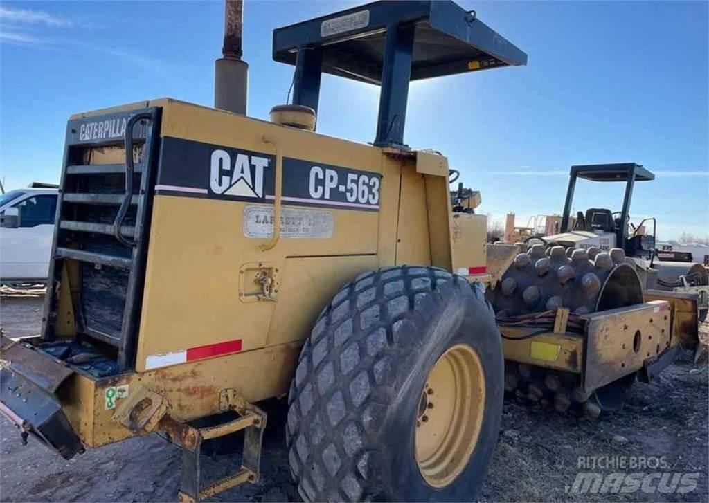 CAT CP563 Yksivalssijyrät