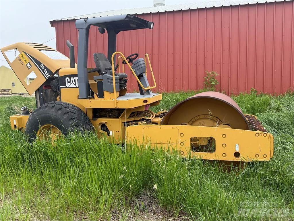 CAT CS533E Yksivalssijyrät