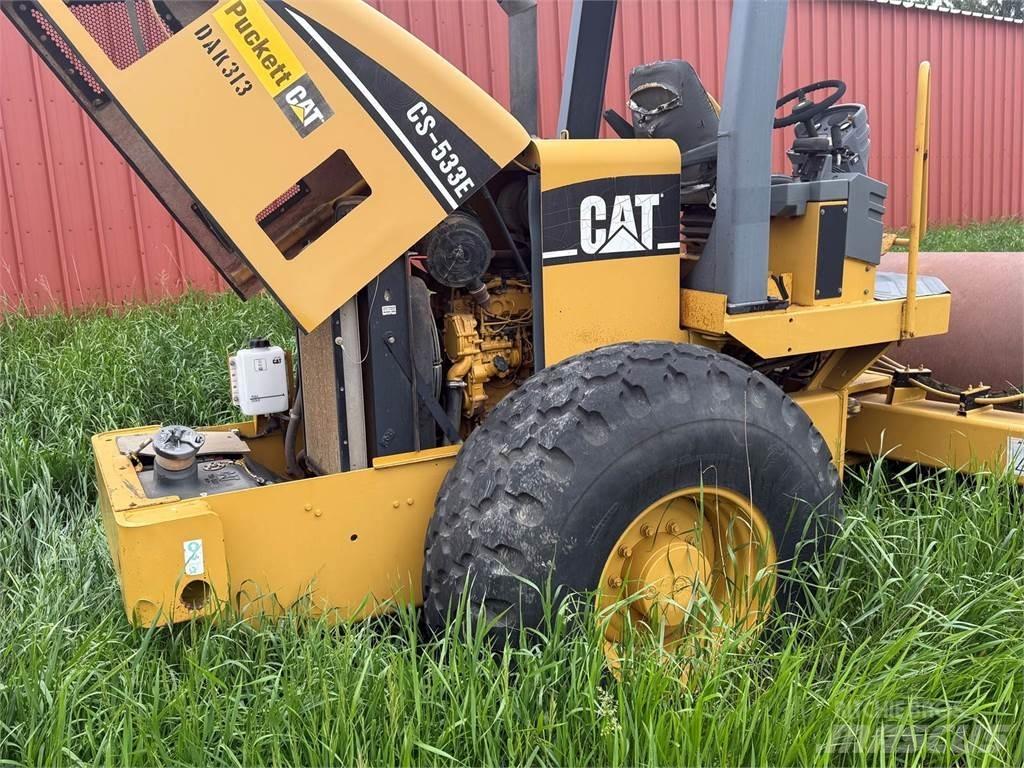 CAT CS533E Yksivalssijyrät