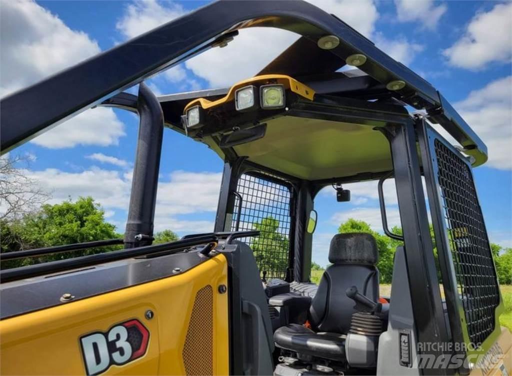 CAT D3 Telaketjupuskutraktorit