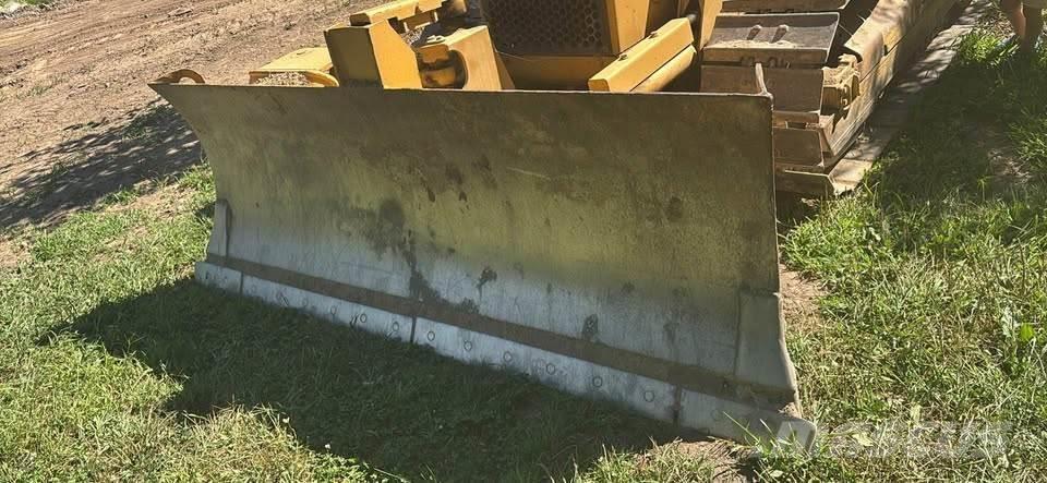 CAT D3C XL Telaketjupuskutraktorit