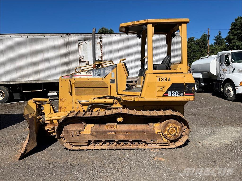 CAT D3G XL Telaketjupuskutraktorit