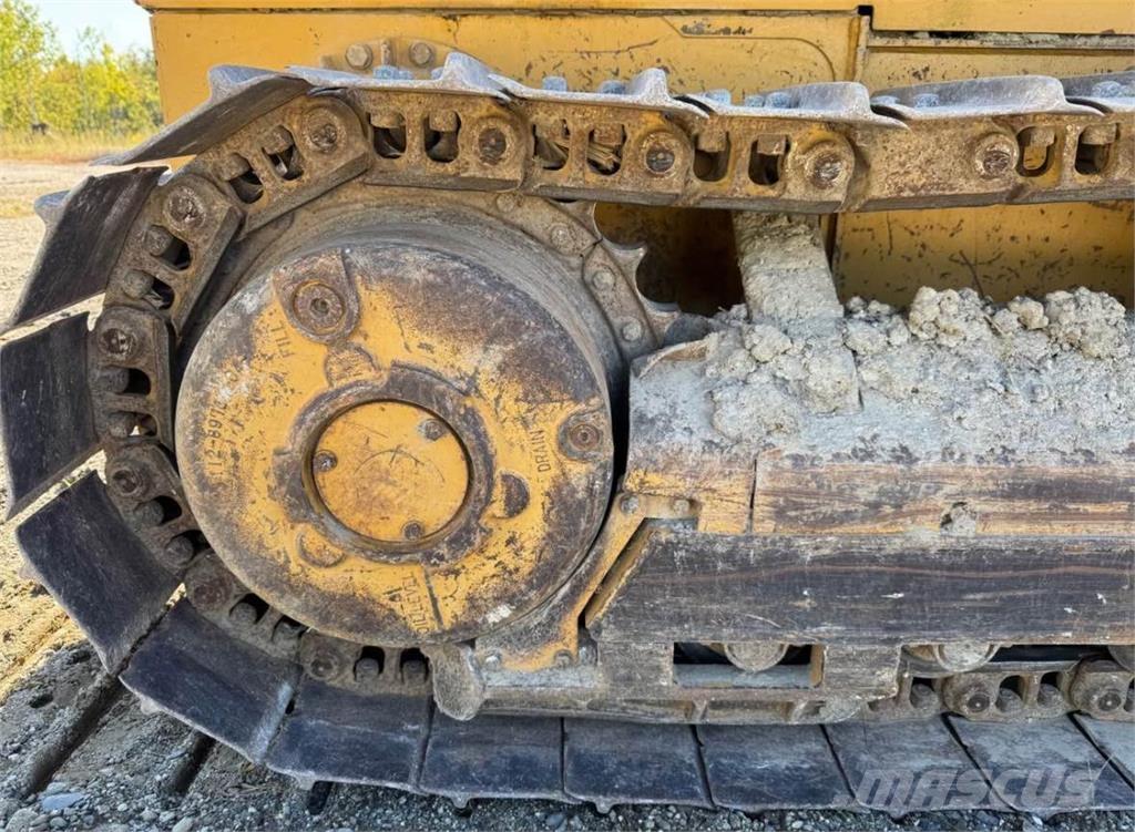 CAT D3G XL Telaketjupuskutraktorit