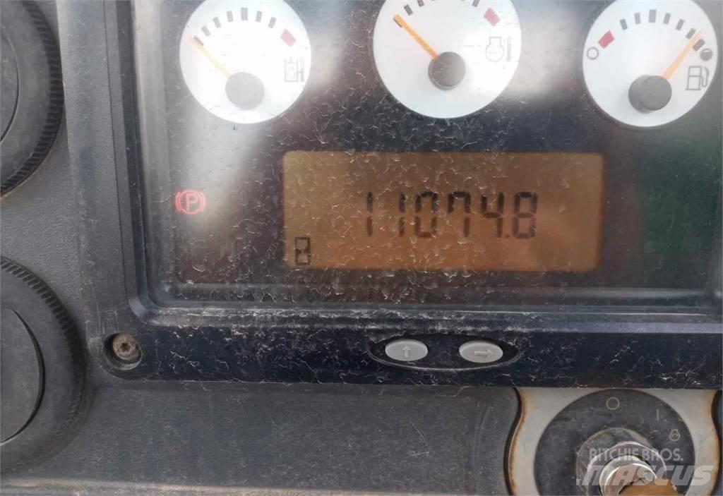CAT D3K XL Telaketjupuskutraktorit