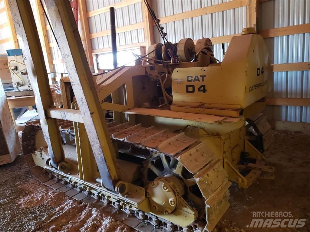 CAT D4 Putkenlaskijat