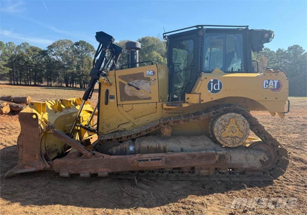 CAT D6 Telaketjupuskutraktorit