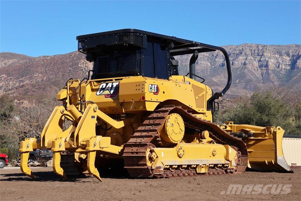 CAT D6 XL Telaketjupuskutraktorit