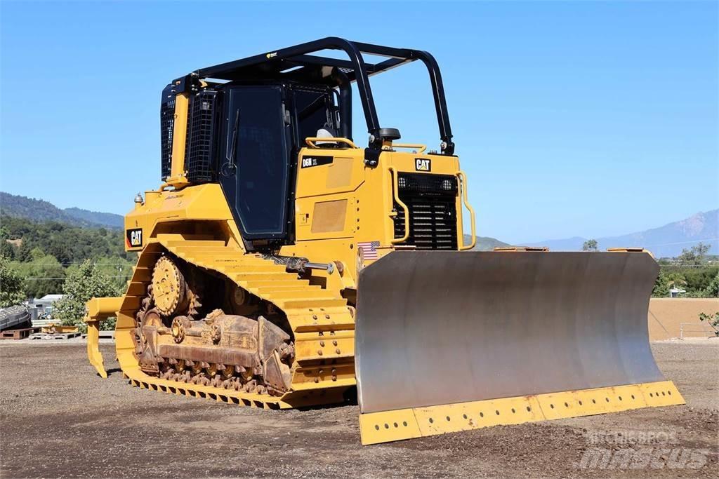 CAT D6N XL Telaketjupuskutraktorit