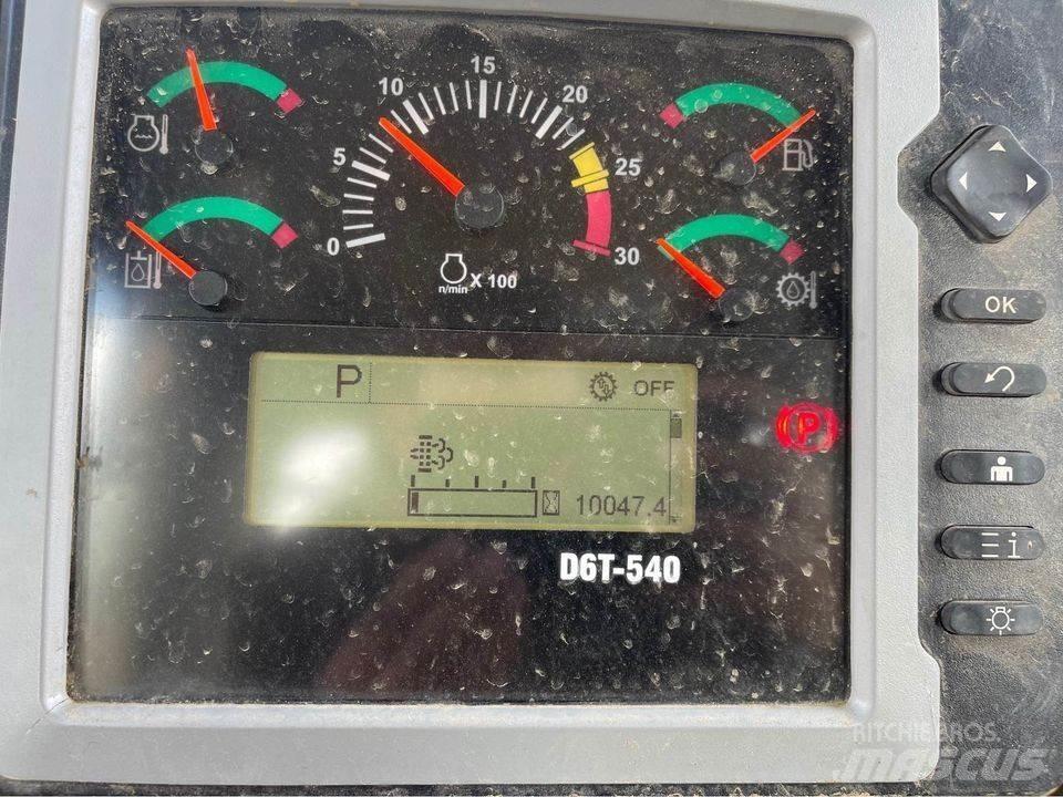 CAT D6T Telaketjupuskutraktorit