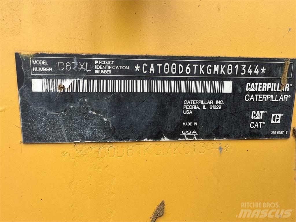CAT D6T XL Telaketjupuskutraktorit