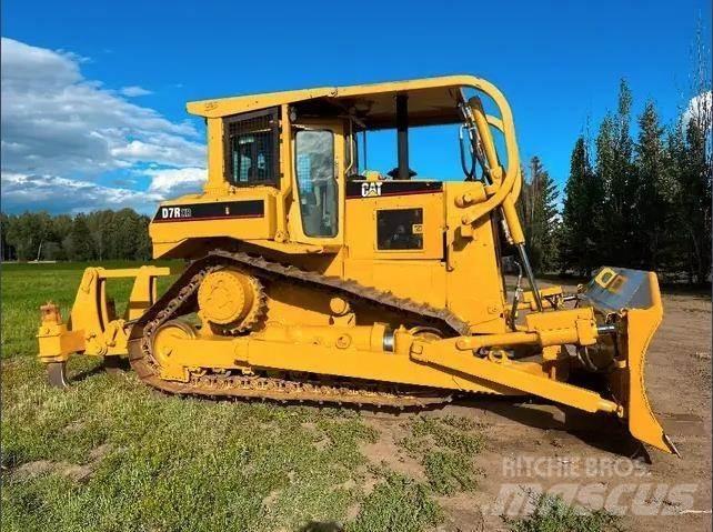 CAT D7R XR Telaketjupuskutraktorit