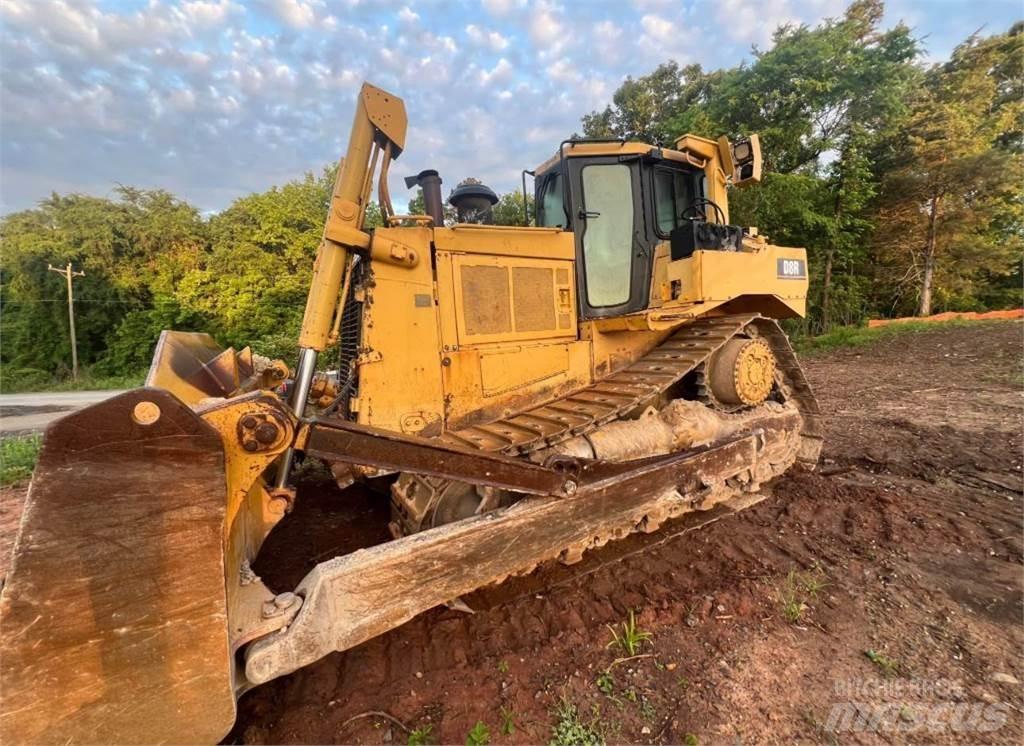 CAT D8R II Telaketjupuskutraktorit