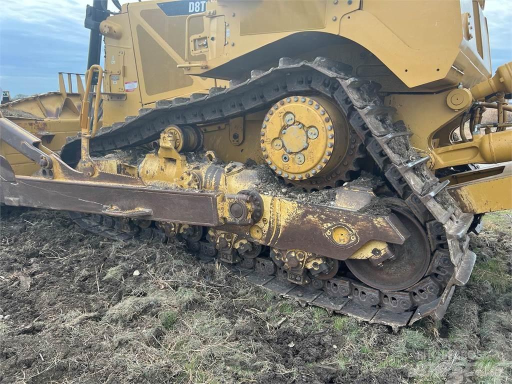 CAT D8T Telaketjupuskutraktorit