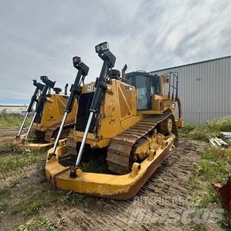 CAT D8T Telaketjupuskutraktorit