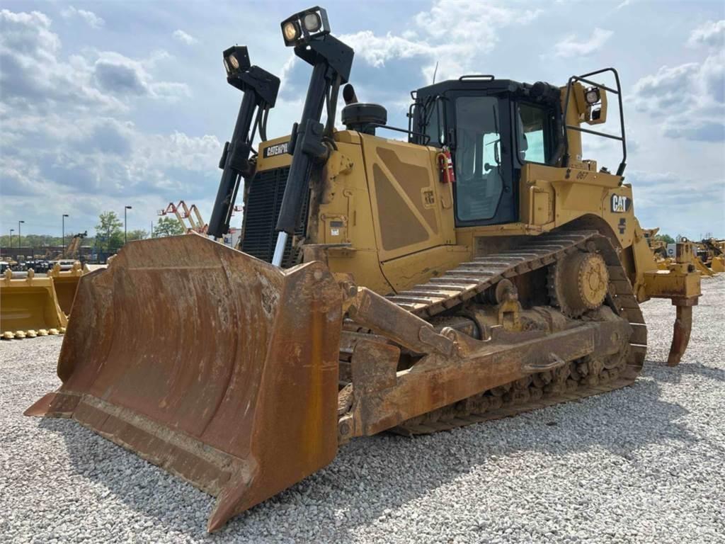 CAT D8T Telaketjupuskutraktorit