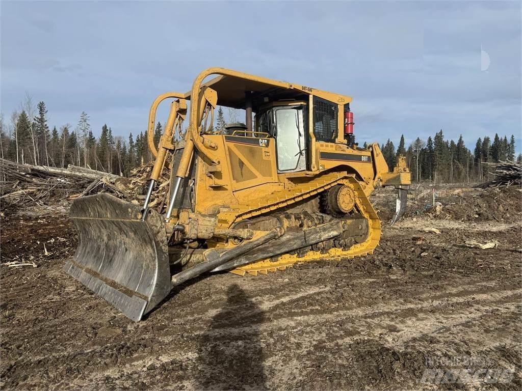 CAT D8T A Telaketjupuskutraktorit